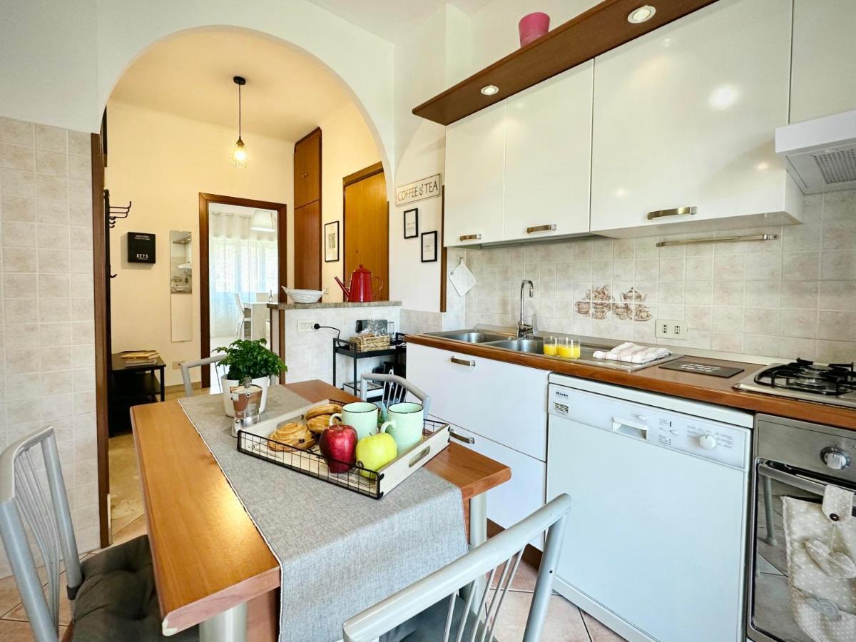 Max Apartment Roma Esterno foto