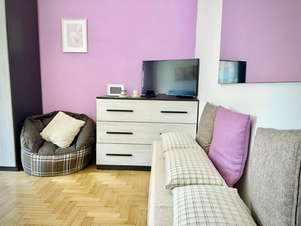 Max Apartment Roma Esterno foto